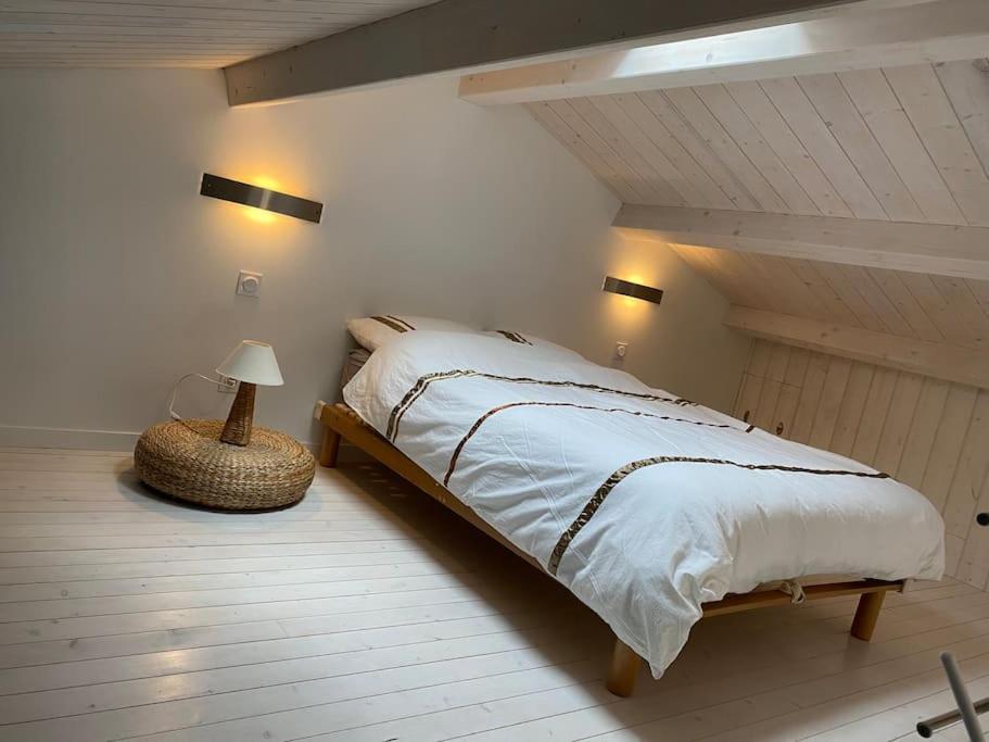 La Cabane De Lily - T2 Classe 3 Etoiles Rochefort-sur-Mer Extérieur photo
